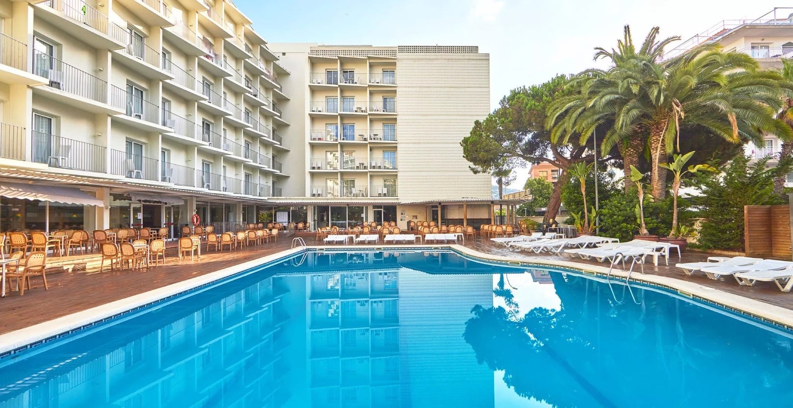La cadena balear Fergus recupera la gestión del hotel más grande de Cataluña que perdió en 2025