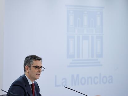 El ministro de la Presidencia, Relaciones con las Cortes y Memoria Democrática, Félix Bolaños, durante la rueda de prensa posterior a la reunión del Consejo de Ministros.