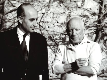 Palau i Fabre amb Picasso a Cannes el 1965.