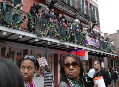 Imagen del espacio de TVE <i>Españoles en el mundo,</i> dedicado al Carnaval de Nueva Orleans.