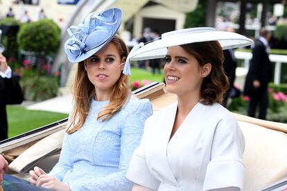 Beatriz y Eugenia de York, en la edición de 2018 de Ascot.