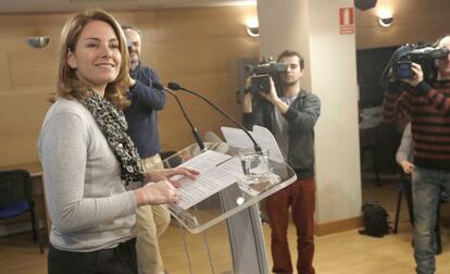 Arantza Quiroga, en el inicio de la rueda de prensa en San Sebastián.