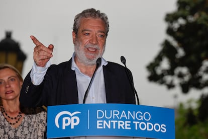 Miguel Ángel Rodríguez, en un acto electoral del PP en Durango (Bizkaia) en abril de 2023.