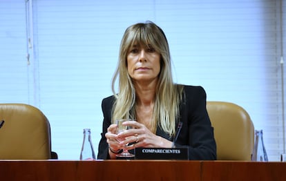 Begoña Gómez, en su comparecencia en una comisión en la Asamblea de Madrid  para investigar los programas de cátedras y postgrados de la Universidad Complutense de Madrid y empresas financiadoras, el 13 de noviembre de 2024.   