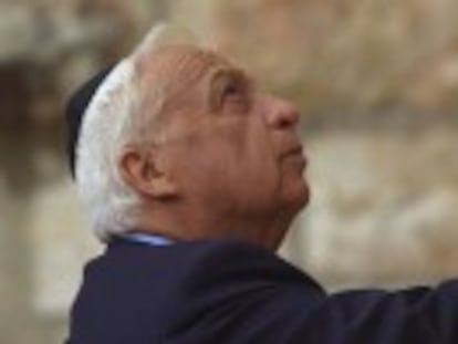 El general y ex primer de Israel ministro llevaba en coma ocho años. Su salud se había deteriorado notablemente en los días recientes