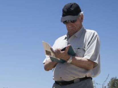 Nobel literature prizewinner Mario Vargas Llosa offers a first-hand account of life in the Palestinian villages as they struggle against Israeli occupation