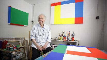 El artista Waldo Balart en su estudio madrileño.