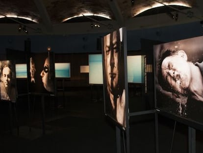 Aspecto de la exposici&oacute;n sobre el agua en el Museo Agbar.