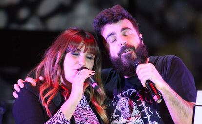 Rozalén y Huecco, este jueves en Madrid.