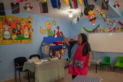   Erika Varela, a teacher at the Emiliano Zapata Elementary School, located in the area of ​​the landslide.