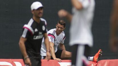 Cristiano ejercitándose en el campus de la Universidad de California.