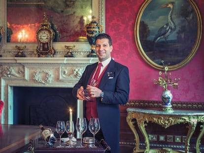 Giovanni Ferlito lleva tres a&ntilde;os al frente de la bodega del hotel Ritz de la capital de Reino Unido.