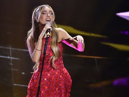 Ana Mena, en un momento de su actuación en el festival de San Remo.