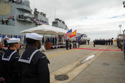 Ceremonia de llegada del destructor 'USS Oscar Austin', el quinto de la Royal Navy, a la base naval de Rota en octubre de 2024.  