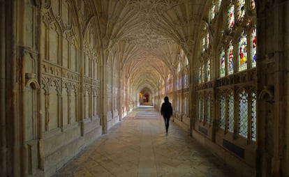 Interior de la catedral de Gloucester (Inglaterra).