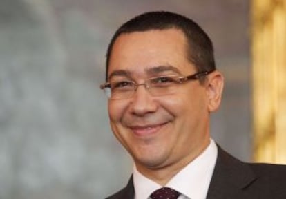 El primer ministro Víctor Ponta, este lunes en Viena.