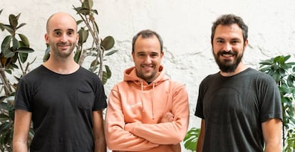 De izquierda a derecha: Pau Ramon (CTO) Bernat Farrero (CRO) y Jordi Romero (CEO) fundadores de Factorial.