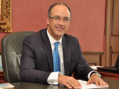 Juan Carlos Echeverry, Ministro de Hacienda y Cr&eacute;dito P&uacute;blico de Colombia
