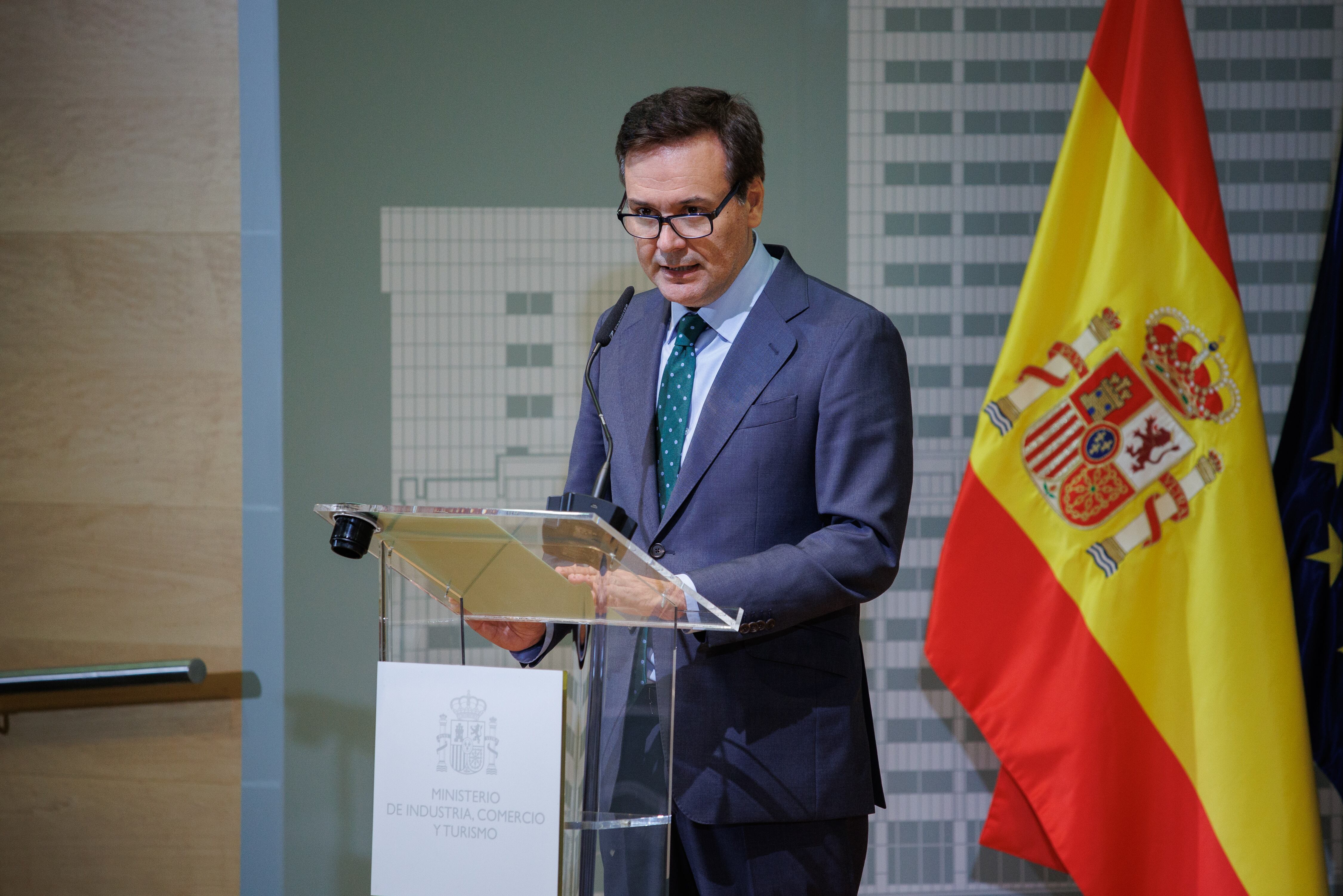 El Gobierno autoriza a un ex alto cargo de Industria y la SEPI a fichar por PwC