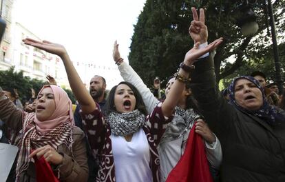 Manifestación de mujeres contra la discriminación en Túnez, en 2016.