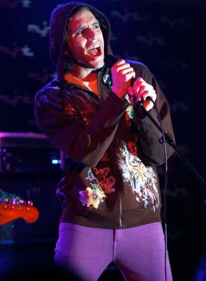 El cantante libanés de nacionalidad británica Mika, durante el concierto ha ofrecido en Madrid.