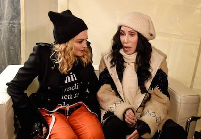 Madonna y Cher durante la marcha de las mujeres en Washington