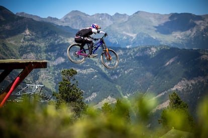 Martin Maes en la prueba de Andorra de la Copa del Mundo 2025.