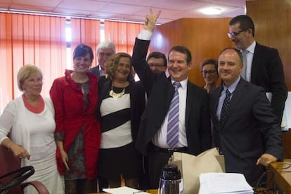 El alcalde de Vigo tras la votaci&oacute;n 