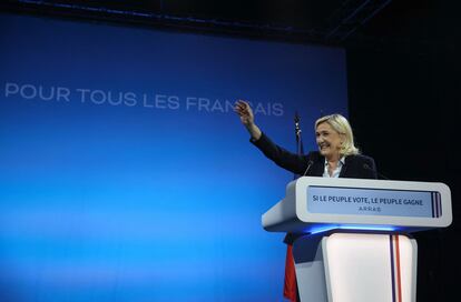 Marine Le Pen, en un acto de campaña ante la segunda vuelta de las elecciones en Francia.