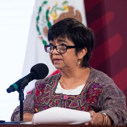 Edna Elena Vega Rangel, subsecretaria de Ordenamiento Territorial y Agrario de la Sedatu, durante conferencia de prensa realizada en Palacio Nacional en la que se realizó el reporte de créditos y subsidios en materia de vivienda.