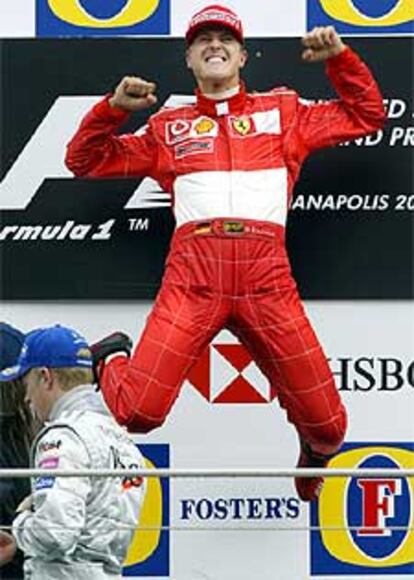 Schumacher celebra su victoria en el Gran Premio de EE UU.