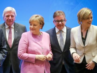 Merkel (al mig) en una conferència de la CDU, aquest divendres a Mainz.