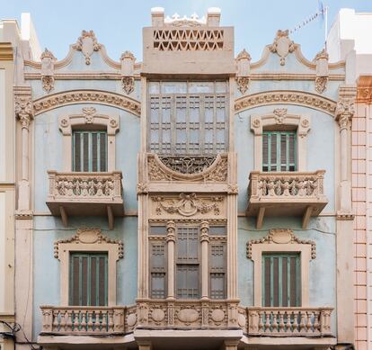 Calle de López Moreno, número 4, edificio de Emilio Alzugaray que la propiedad pretende demoler.