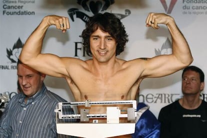 Justin Trudeau en la gala benéfica 'Fight for the Cure', en la se enfrentó a Patrick Brazeau, del partido conservador, en Canadá en el año 2012. Foto: Twitter.