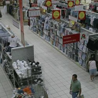 Los híper agudizan la guerra de precios para alentar el consumo