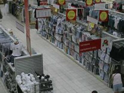 Los híper agudizan la guerra de precios para alentar el consumo