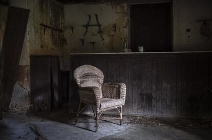 El antiguo bar de la aldea de Gomesende (Ourense), abandonado hace décadas.