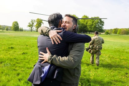 British Prime Minister Rishi Sunak and Ukrainian President Volodymyr Zelensky