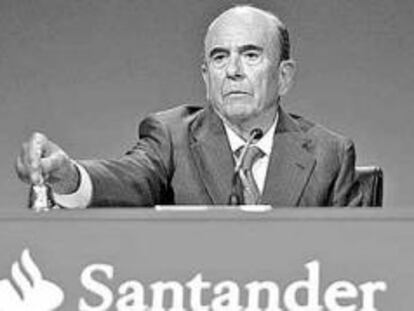 Santander aprueba ampliar capital para la compra de ABN