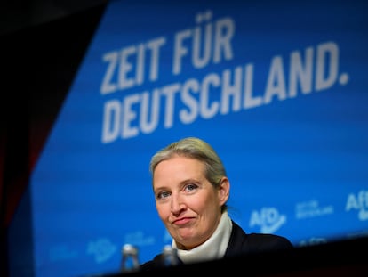 Alice Weidel, candidata a canciller del partido ultra Alternativa por Alemania en una rueda de prensa en Berlín el pasado 7 de diciembre.