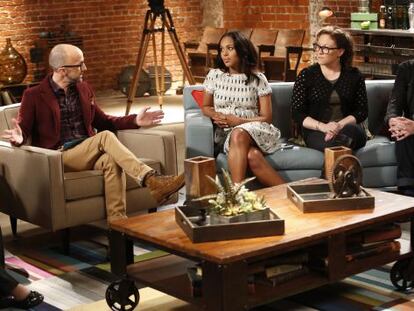 Una imagen del programa dedicado a &#039;Scandal&#039;, con Jim Rash, Kerry Washington, Heather Mitchell y Matt Byrne.