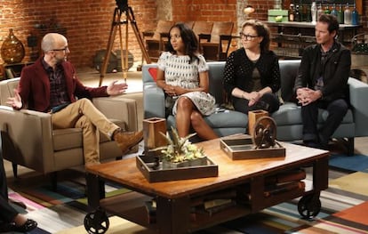 Una imagen del programa dedicado a &#039;Scandal&#039;, con Jim Rash, Kerry Washington, Heather Mitchell y Matt Byrne.