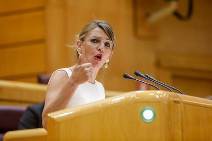 La ministra de Trabajo y Economía Social, Yolanda Díaz, durante una intervención en el pleno en el Senado.