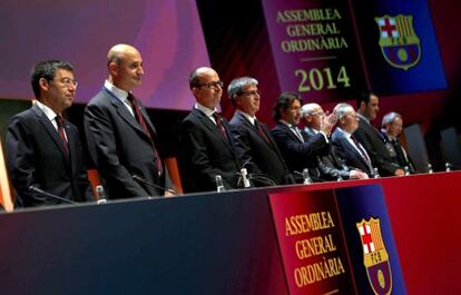 Bartomeu, Moix, Cardoner, Mestre y Freixa, en la Asamblea del Barça.