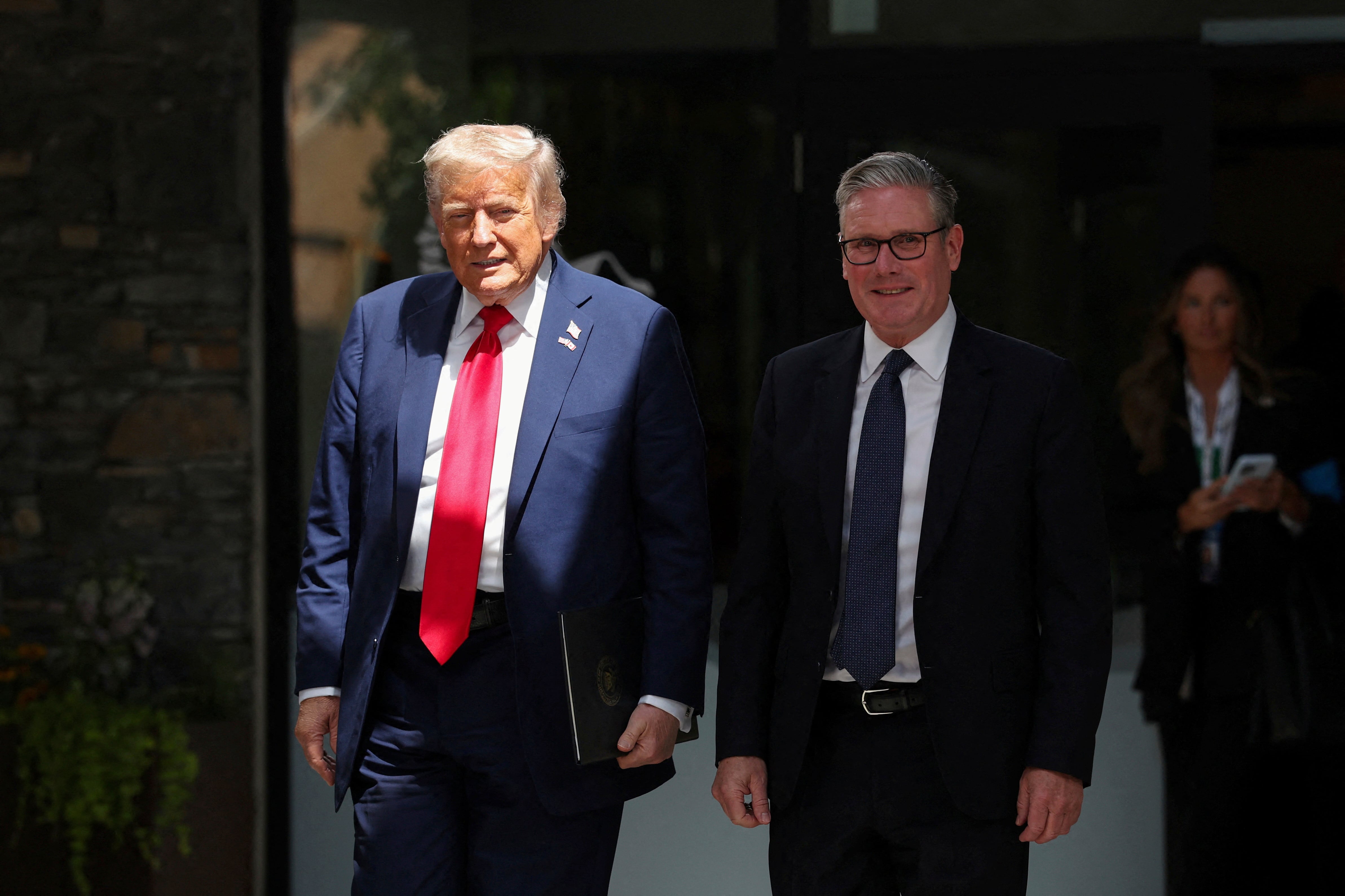 Trump se marcha de la cumbre del G-7 por la tensión en Oriente Próximo