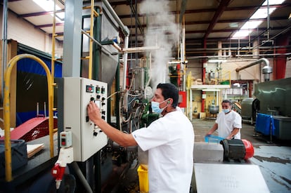 Actividad industrial en Guatemala.