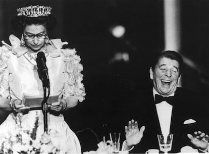 Visita del presidente de EEUU, Ronald Reagan, a Londres. Esta fotografía fue premiada con el premio World Press photo.