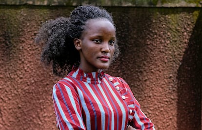 Vanessa Nakate, activista ugandesa, posa para una foto de retrato en su casa en Kampala, Uganda, el 15 de agosto de 2020.