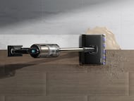 Uso de la Dreame Z30 Pro Aqua en una moqueta