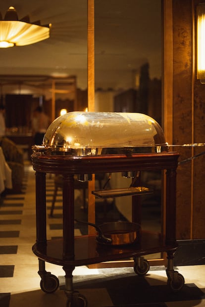 Uno de los carros que se ha traído Freixa del restaurante familiar de Barcelona, cerrado hace años.